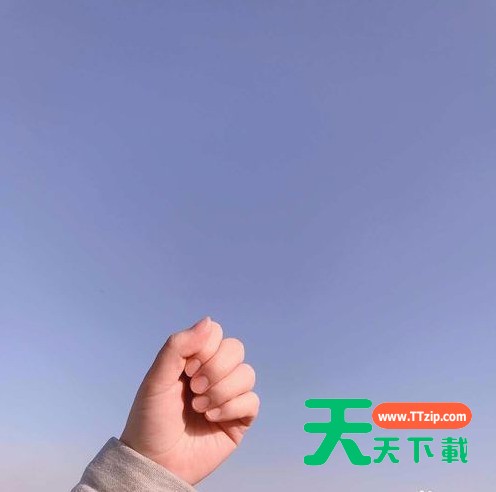 美图秀秀中P图手握花束操作教程